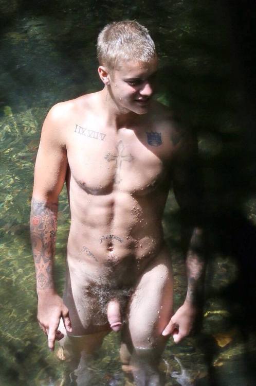 bieber in public naked Justin