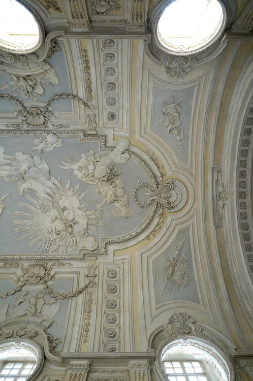 chateau-de-luxe:daughterofchaos: Torino by Stella Papini chateau-de-luxe.tumblr.com