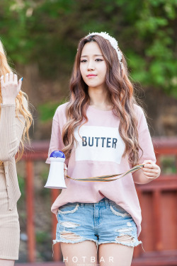 Jiyul -  Soft &ldquo;Butter&rdquo; T-Shirt Shirt: x, x
