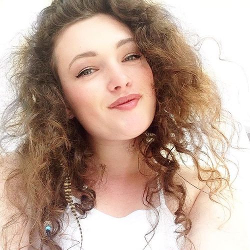 Getting some exciting new editions to my mane next week #dreads #fblogger #curlyhair