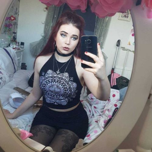 0ne-baby-to-another: It was your girls birthday yesterday Mal Happy Birthday sagen