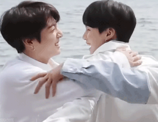 Can We Get Tongue Tied Mc Start Playing With Yoongi And Yoongi Being Like Oh How Do I Reciprocate. Am