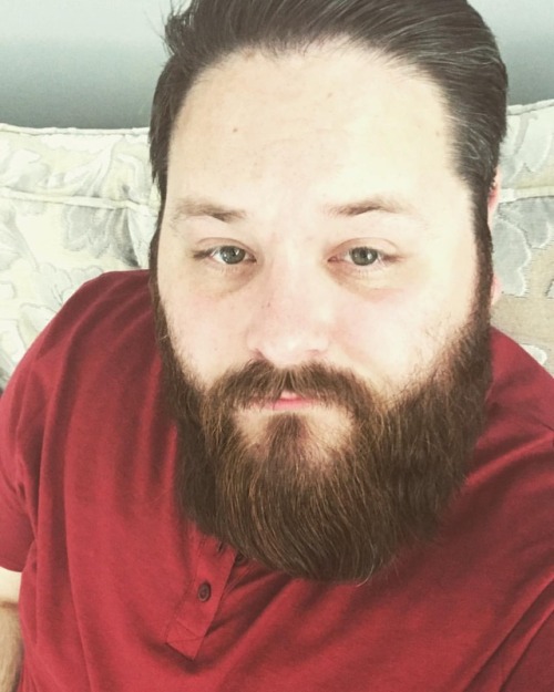 #gay #instagay #gaybeard #bearscubsandbeards #stockybears #bearweek365 #bearsofinstagram #cubsofinst