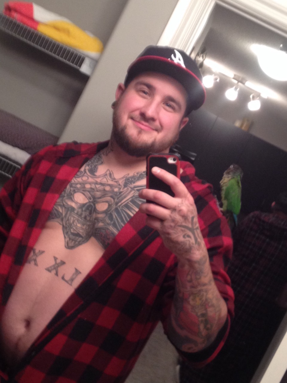 latincub81:  dblazinit:  Baked rockn a onsie and a parrot on my shoulder. Your argument