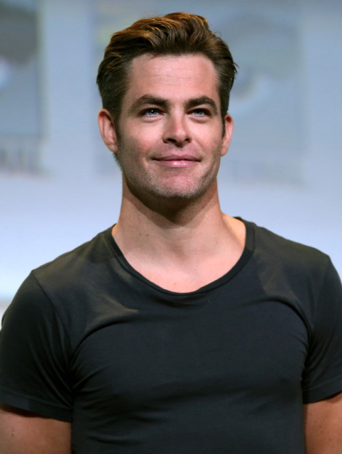 Chris Pine: 6 inchesWhy: You’ll be pining for Pine to take a trek into your vj. Steve Trevor will cause all your tremors, come hell or high water. Just be careful you don’t end up in the ER! #chris pine#star trek#wonder woman#steve trevor #james t. kirk