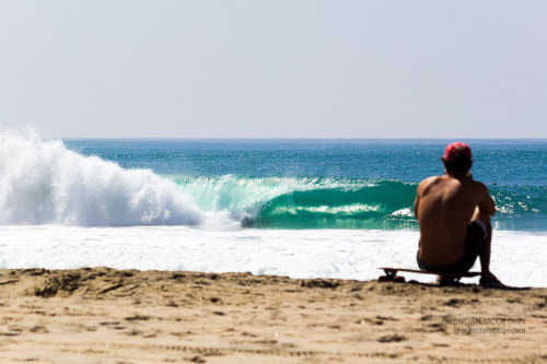 brendanmcgeown:  Reblog if you are someone who can sit and watch the waves all day like this guy.Photo: Brendan McGeownInstagram:@brendanmcgeown
