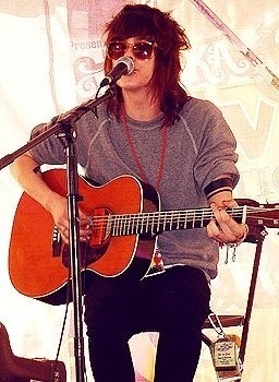 Never Shout Never