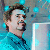 joshholloway: tony stark + smiling