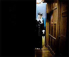 flawlessvevo:  Visually Stunning Videos: Haunted  