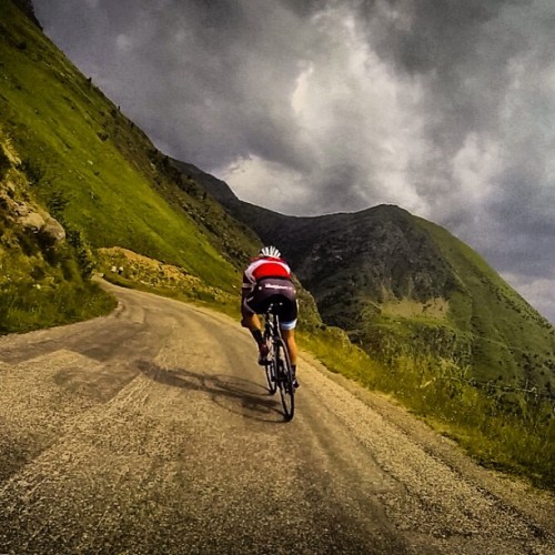 pedalarepedalare:  source - cyclingtips instagram