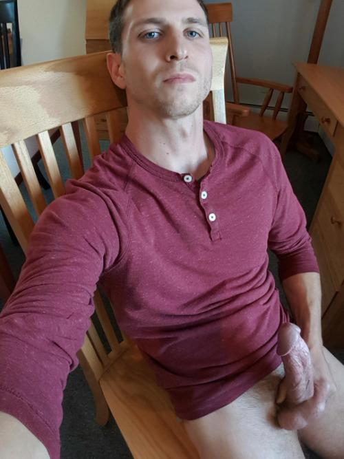 coolhotdutch:  The MAN in purple &amp; some clothes