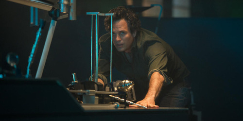 Stills of Mark as Bruce Banner in The Avengers &amp; Age Of Ultron