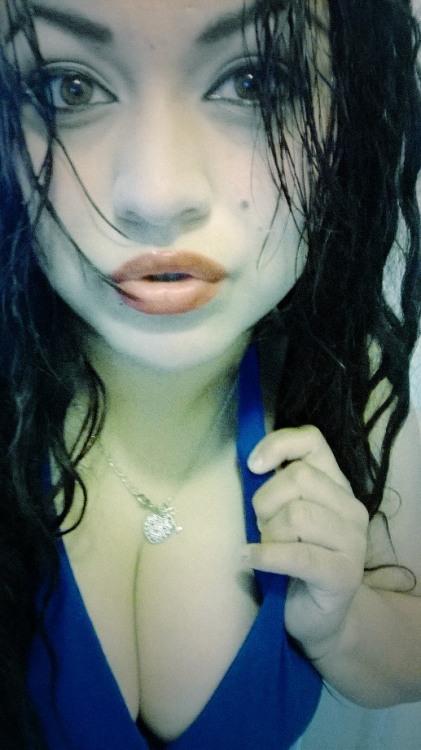 exgflatinascuties:  Perlita!! Mmmmmmm submit jamesg9@ymail.com 😈  Beautiful huge delicious areolas!!