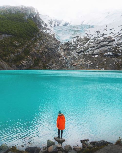1 of my 3 favorite colors The most minty lake I have ever seen. I am in love with @visitargentina (a