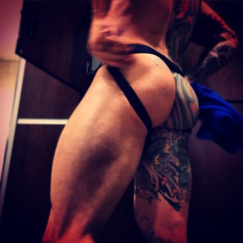 tankjoey:  #cheeky #tankjoey #tankmode #muscle #inkedmuscle 