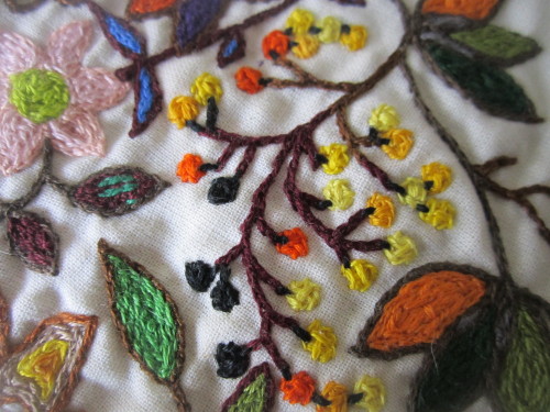Details from the table runner I’m currently embroidering, Pt. 3