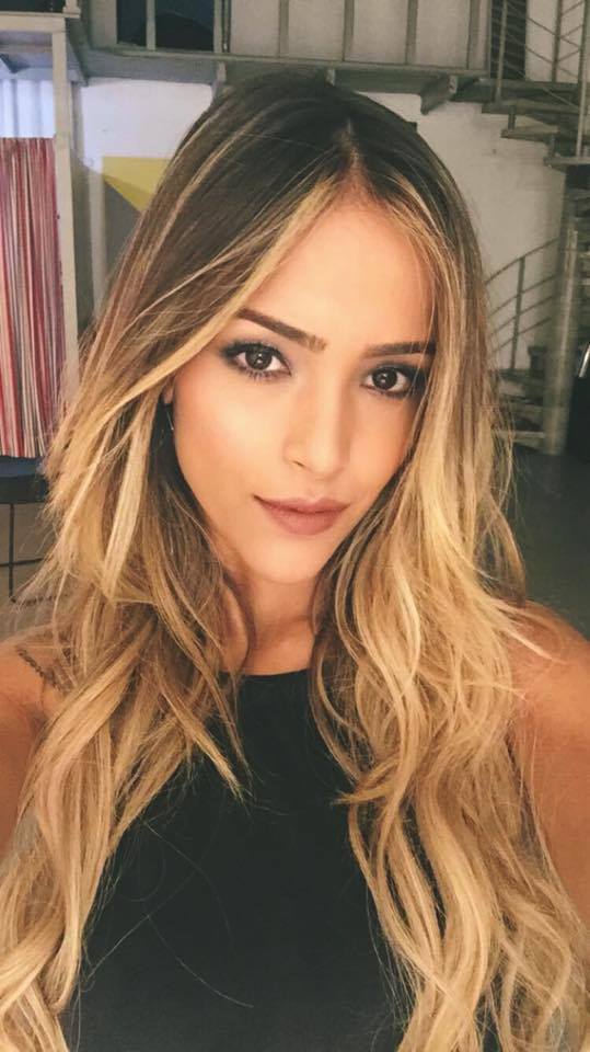 gamesandsexygirls:  Gabi Luthai ❤  