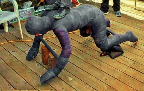 https://lovetapebondage.tumblr.com/post/100838395766