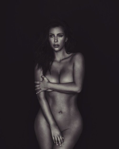 XXX lifeofoh:  Kim Kardashian photo