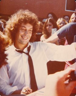timcurrysbooty:  1980 signing.