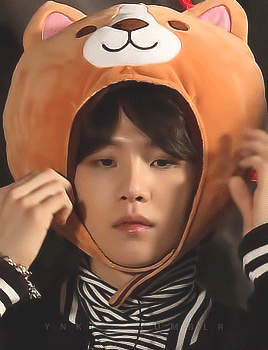 D-2Countdown To #SugaDay: Bangtans Resident Badass Cutie