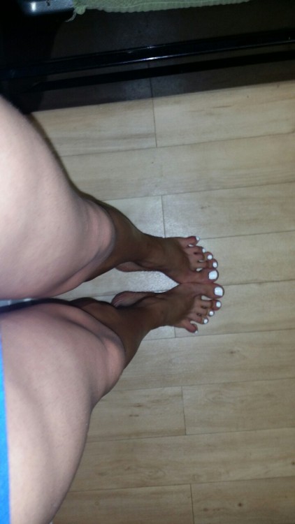 thehottestfemalesofthedecade2020:  @tumblrfeet