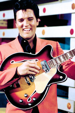 vinceveretts:  Elvis in “Speedway”, 1968.