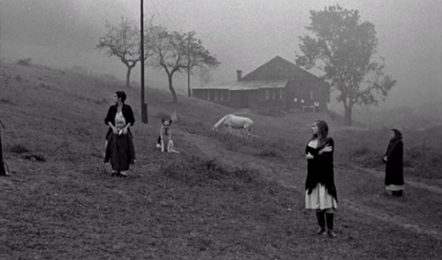 screenshottery:Nostalghia (1983, Andrei Tarkovsky, dir.)