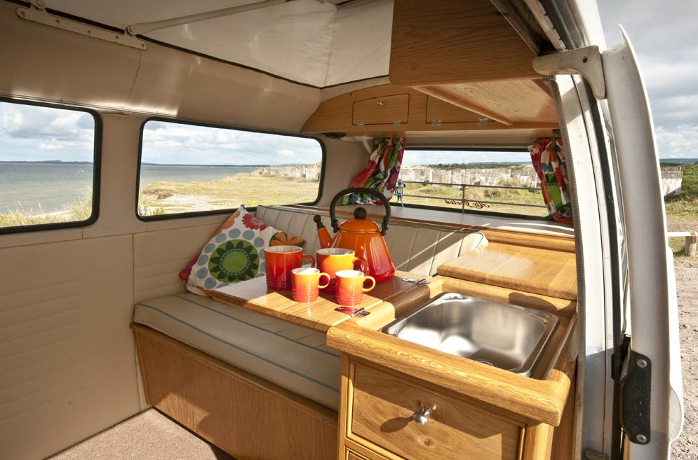 abbydollll:  shyowl:  wanderlust-grit:  Check this out. 1972 VW camper van revamped.