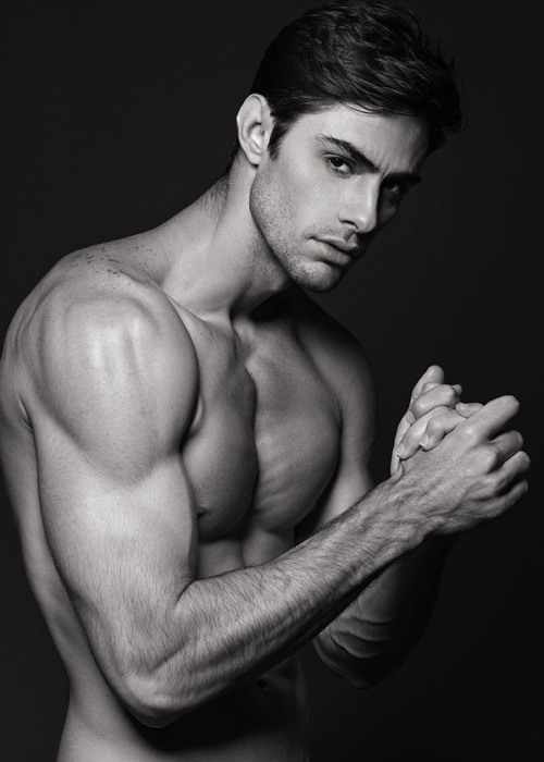 mansexfashion:  Photographer: Wong Sim  Model: Diego Rovo  
