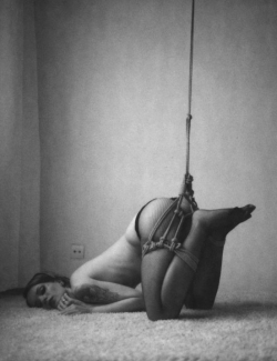 sexysweetsubmissive:  Butts in bondage….bondage butts!