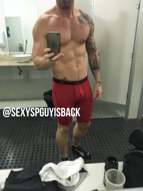 Sex sexyspguy35:  Wednesday pre-workout  pictures