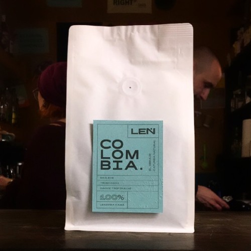 More impressions of Leń speciality coffee in Danzig, Poland - using Rois typeface. www.instagram.com