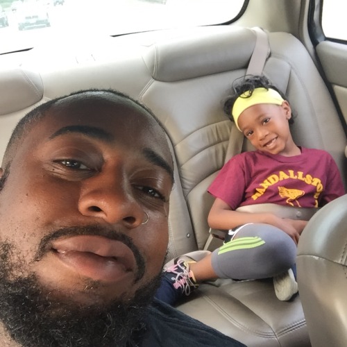 k1ngmello:  Black out Father’s Day style
