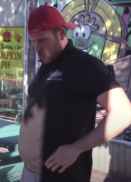 guysgetbigger:Competitive eater Magic Mitch and his post-meal belly – so hot!!