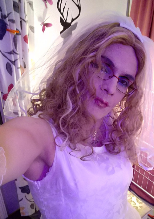 donakujica: Sissy Bride… Doesn’t anyone to get married to a stupid pathetic little fagboi… Please, p