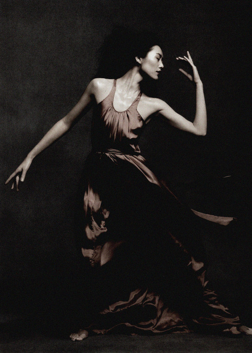 dormanta:Liu Wen in “Dancing in the Soul” by Daniel Jackson for Vogue China May 2012