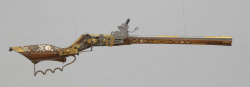 armthearmour:wormskeleton:armthearmour:A fabulously brass mounted, engraved, and mother-of-pearl inlaid Wheellock musket, Czech, mid 17th century, housed at the Kunsthistorisches Museum, Vienna.This gun is so fancy that it would probably explode if you