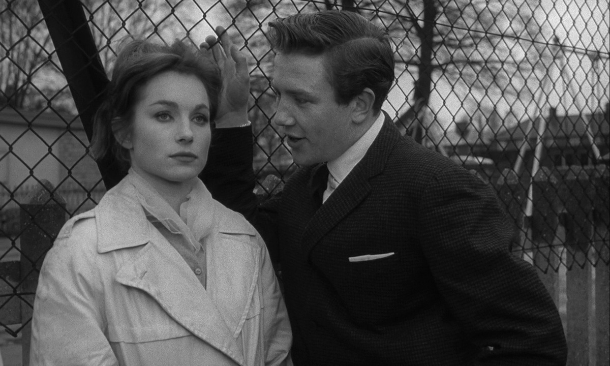 ozu-teapot:    Saturday Night and Sunday Morning | Karel Reisz | 1960  
