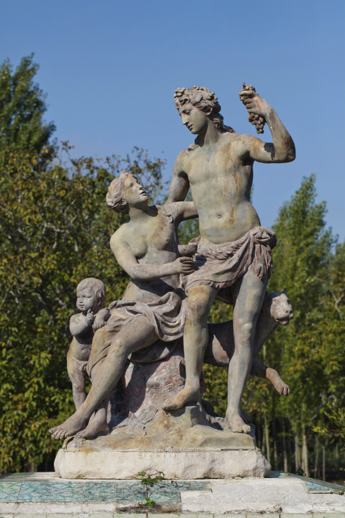 greekromangods:Bacchus and Ariadne1756–?John Cheere (1709–1787)LeadNational Palace of Queluz** Visit