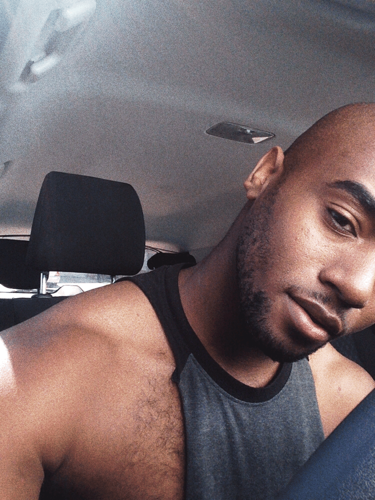 nubian18: ✌🏾️✊🏾