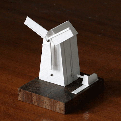itscolossal:  Artist Charles Young Completes Work on Daily Paper Model Project After