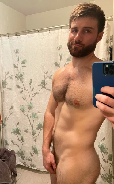 bread-booty:Happy pride month ❤️
