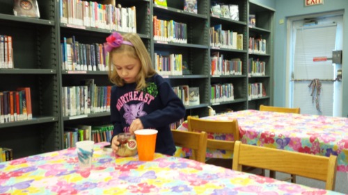 River Grove Public Library tweens and teens made their own nail polish and brown sugar body scrub du