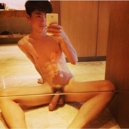 Porn gaymensex:  big cock Chinese boy / photos