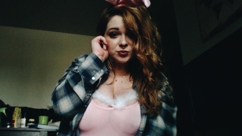 mirahxox:  I hit the ground Bang bang˖ ✧◝Sign up for my snapchat◜✧˖ °Chaturbate || ManyVids || Wishlist || FAQ || AmateurPorn  