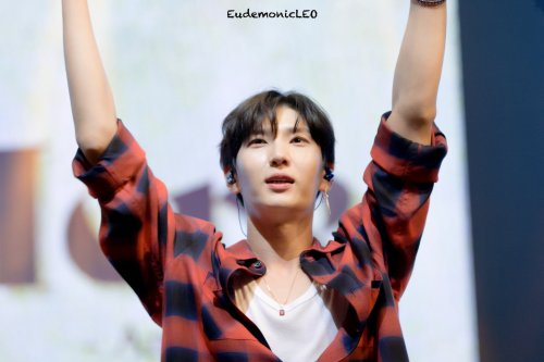 220312 Leo @ 2022 LEO Special Live [I’m Still Here - And you are] | © Eudemonic Leo