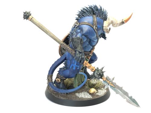 Ogroid Myrmidon! Love this model so dang much, though he was screaming for a Tzeentchy paintjob.