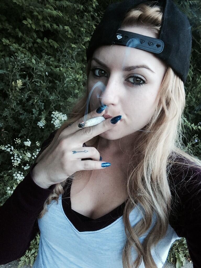reeferpr0n116:  Lexi Belle ReeferPr0n116