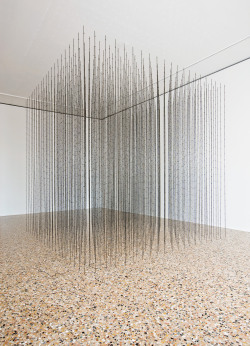 nadar:  Mona Hatoum - Impenetrable 